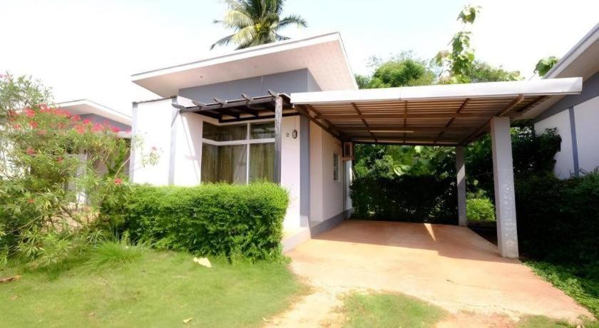 Sixty-Nine Resort Nakhon Phanom Exteriér fotografie