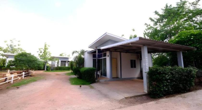 Sixty-Nine Resort Nakhon Phanom Exteriér fotografie